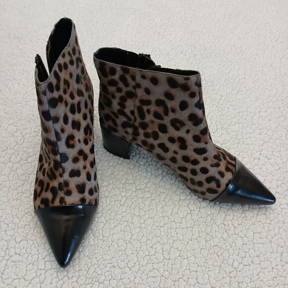 Nine West Calf Fur Animal Print Ankle Boots in Black and Gray - size 9.5 - Picture 1 of 5